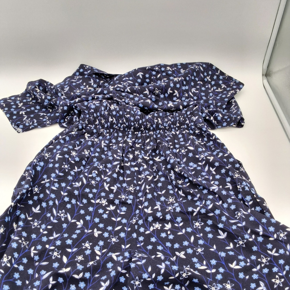 Vintage 1990s Navy Blue Floral Short Sleeve Romper - Picture 9 of 10
